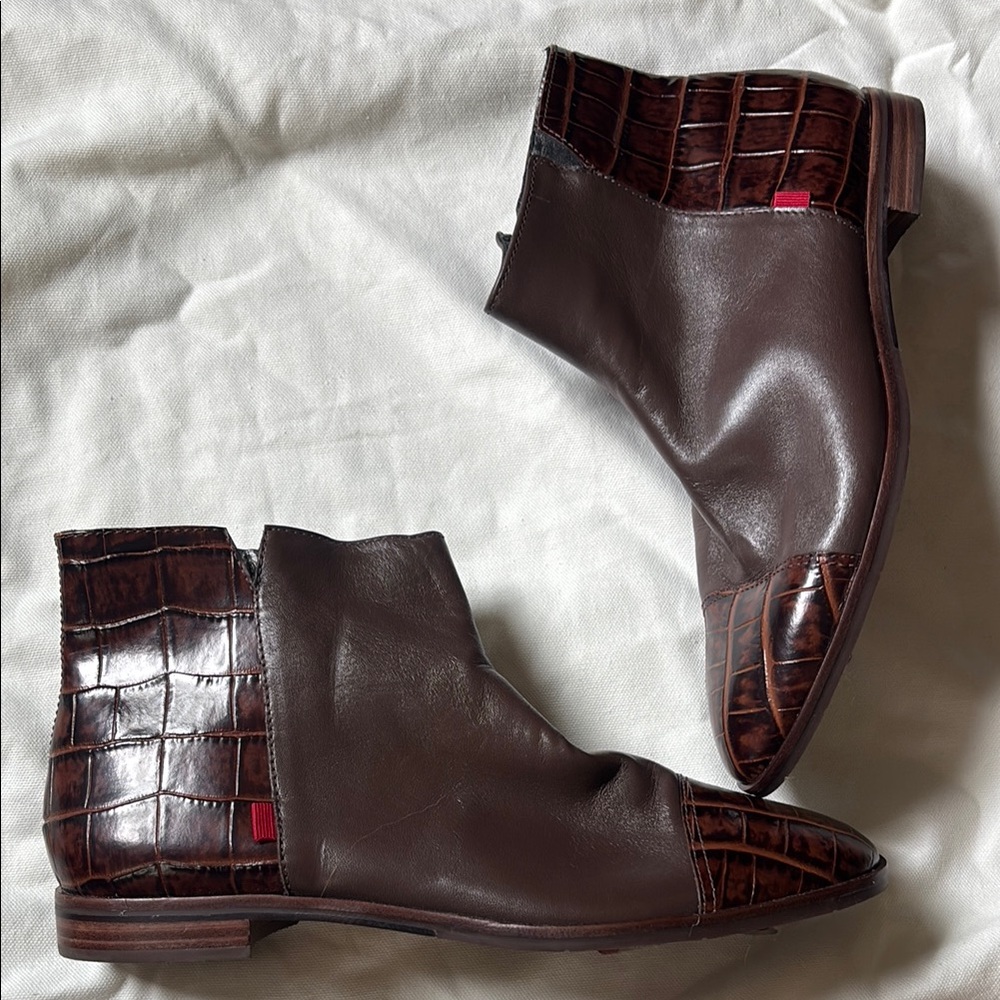 NEW Marc Joseph Harold boots brown croc print 9